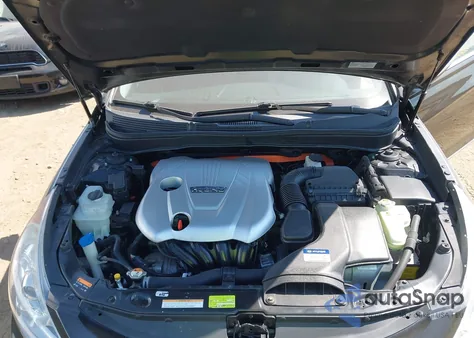 2015 Hyundai Sonata Hybrid Limited z USA, uszkodzony, nr VIN KMHEC4A4XFA127178